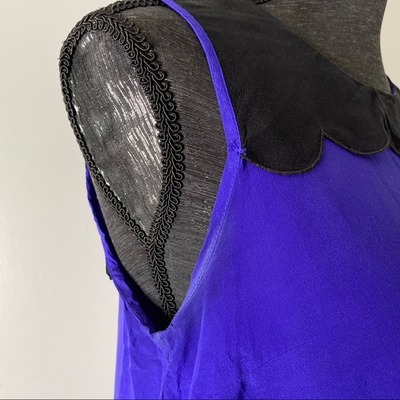 Club Monaco Silk Scalloped Sleeveless Top - Picture 13 of 15